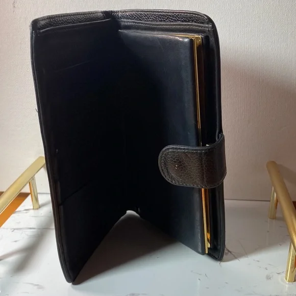 Authentic Chanel Classic n Black Caviar Leather Cc French Kisslock Wallet - Picture 7 of 17